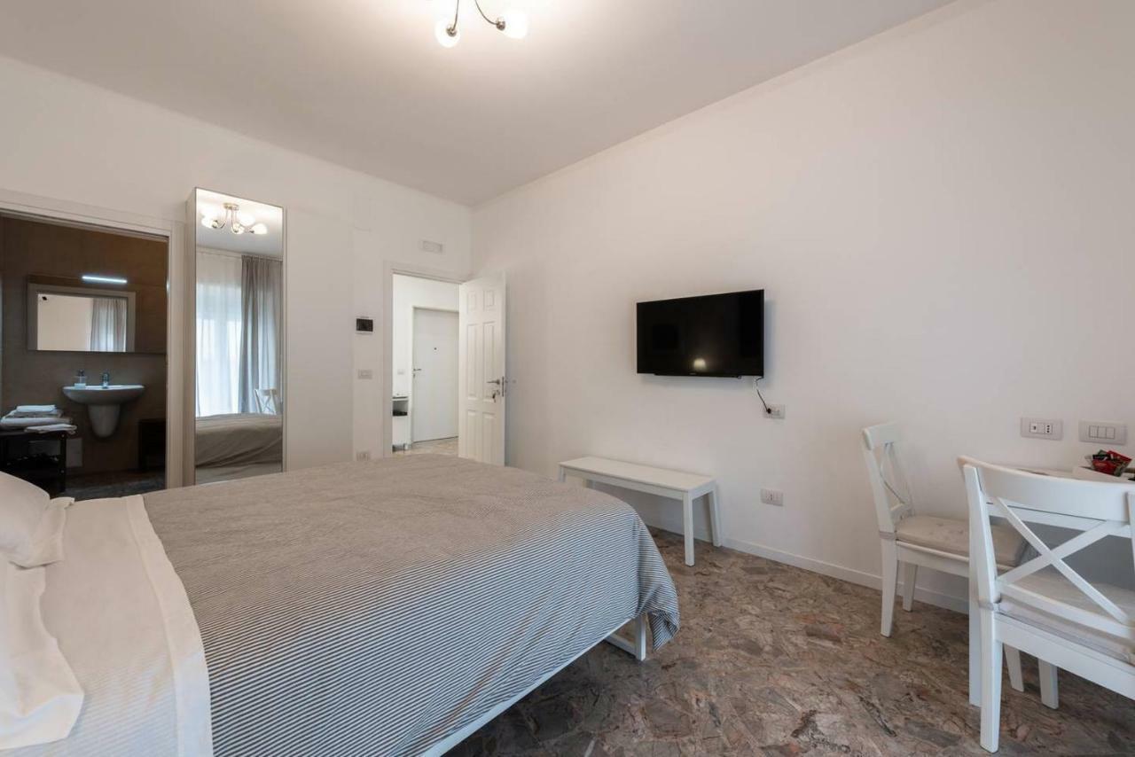 Bacco B&B Bari Bagian luar foto